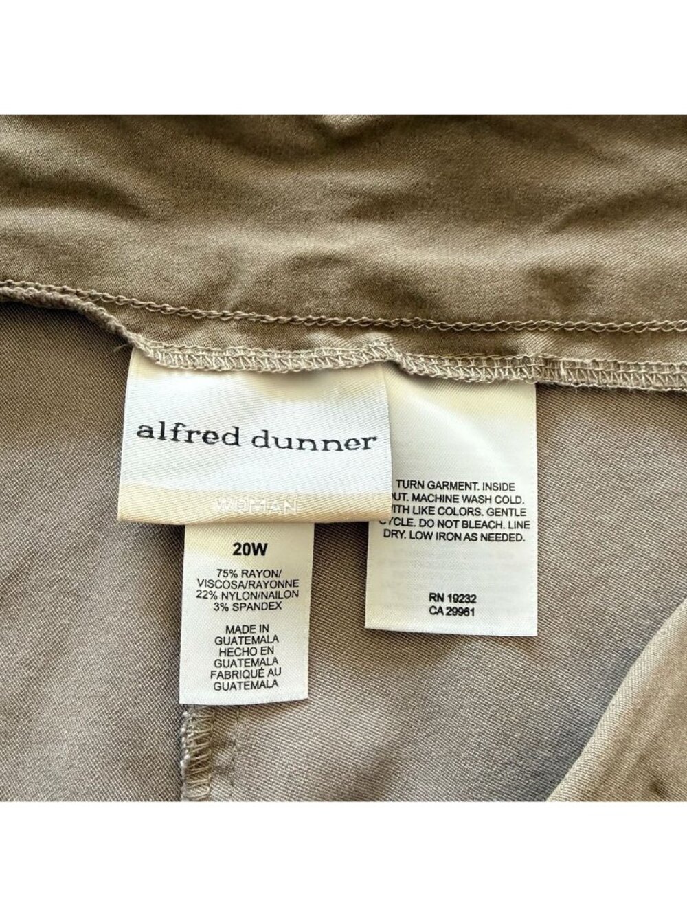 Alfred Dunner Womens Plus-Size 20W Cropped Stretch Pants In Taupe Brown - Picture 10 of 14